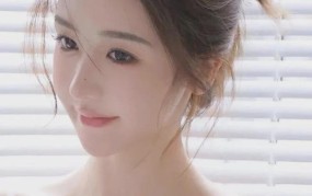 王俊凯夜店怂恿、吴宣仪晕倒、金秀贤荫蔽恋情大揭秘）！被黄圣依甩掉后的杨子网友：类似一坨翔（周迅吃瓜事变激励热议：明星诚心话背后的无奈与实正在）（文娱圈大瓜频发